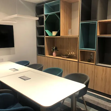 מלון Budapest-budaoers By Ihg 4*