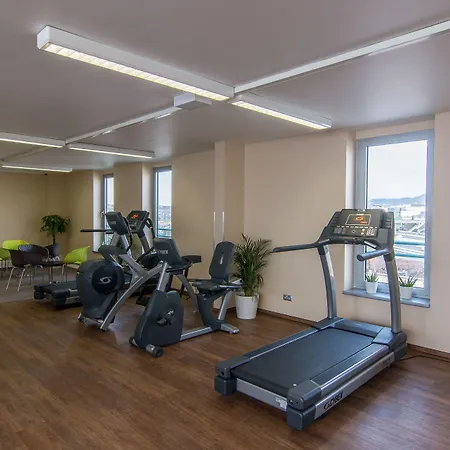 Budapest-budaoers By Ihg מלון בודארוס