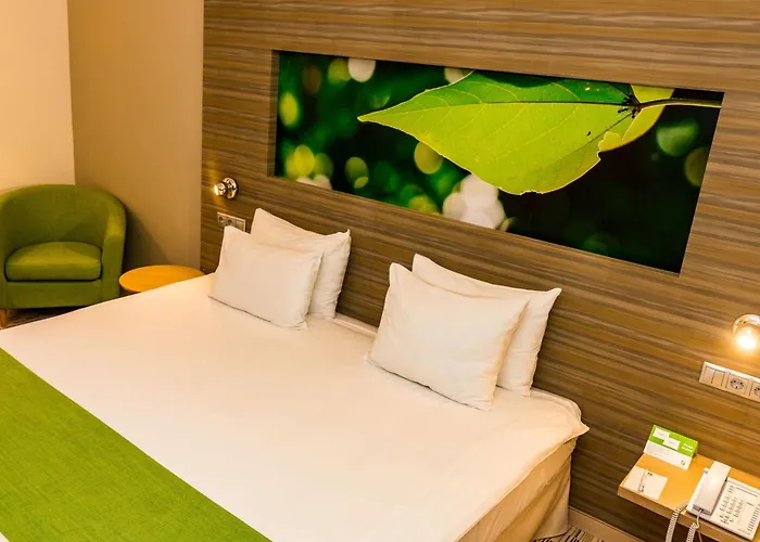 Budapest-budaoers By Ihg Hotel