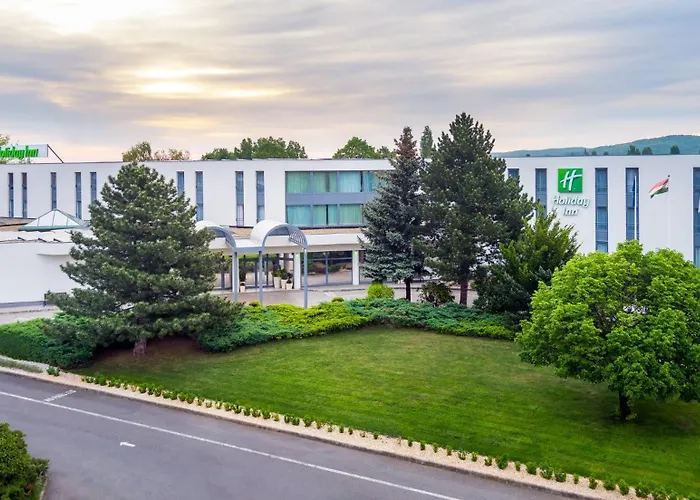Hotel Budapest-budaoers By Ihg 4*