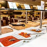Budapest-budaörs, An Ihg 4* Budaörs