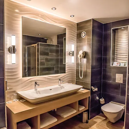 Budapest-budaoers By Ihg Budaörs