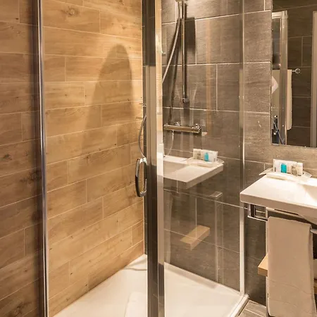 Budapest-budaoers By Ihg 酒店 4*