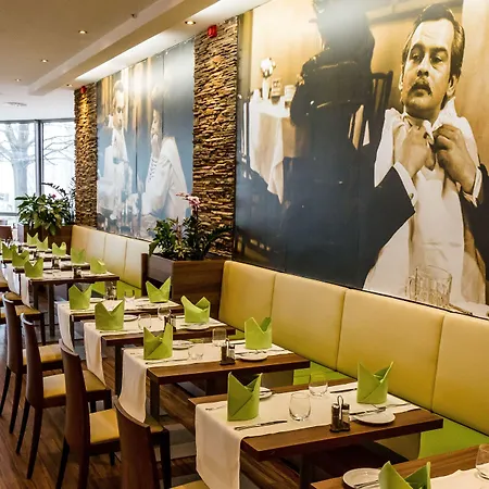 Budapest-budaoers By Ihg 4* 布道尔斯