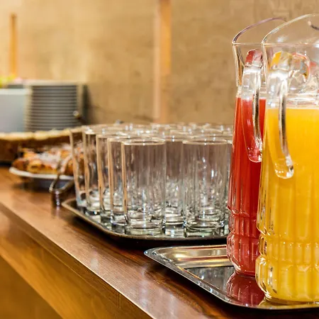 Budapest-budaoers By Ihg 酒店 布道尔斯