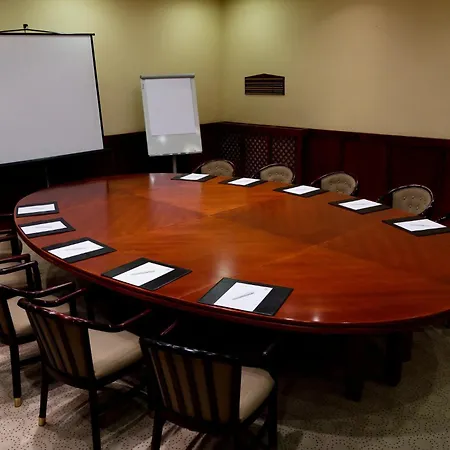 Budapest-budaoers By Ihg 酒店 布道尔斯