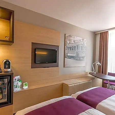 Szálloda Budapest-budaörs, An Ihg Budaörs