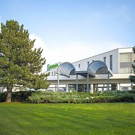 Szálloda Budapest-budaörs, An Ihg