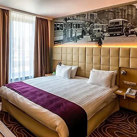 Budapest-budaoers By Ihg 4* Budaörs