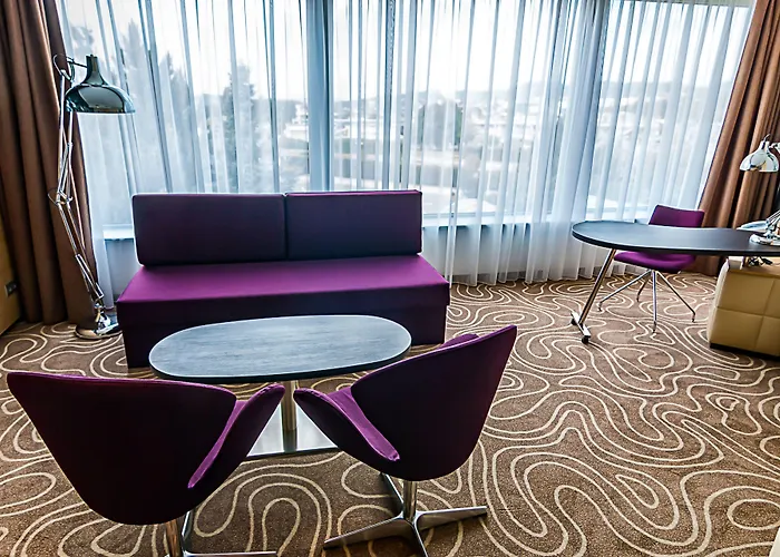 Budapest-budaoers By Ihg בודארוס