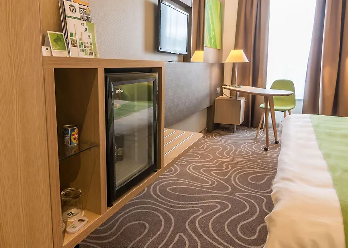 Budapest-budaoers By Ihg בודארוס