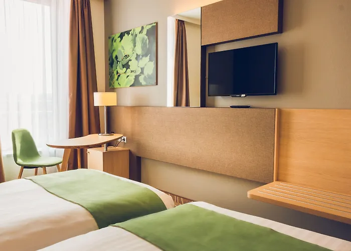 Budapest-budaoers By Ihg 4* בודארוס