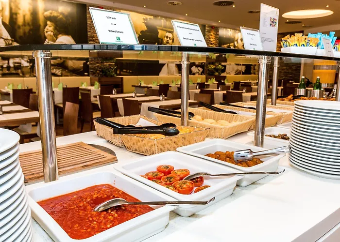 Budapest-budaoers By Ihg 4* בודארוס